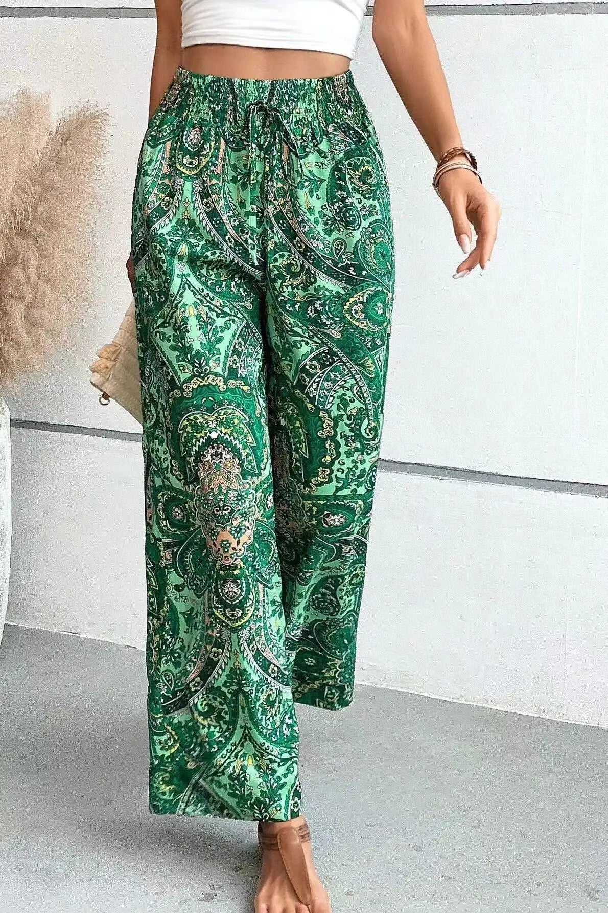 Pantaloni Donna Vintage a Gamba Larga – Vita Alta Casual